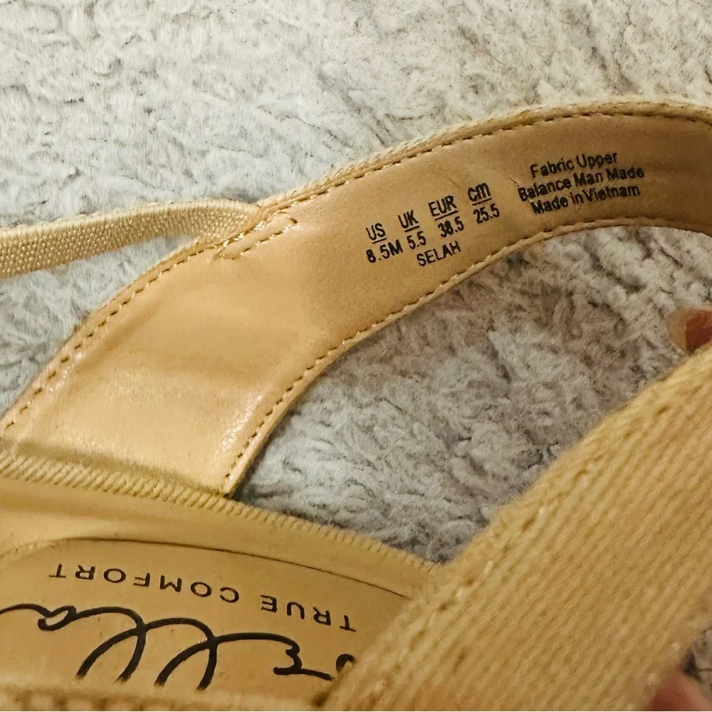 Abella true comfort wedges Selah - Picture 11 of 15